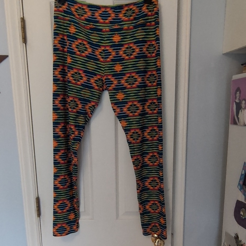 LuLaRoe Tall & Curvy Women's Ankle Leggings Multicolor Geometric‎ Stretch